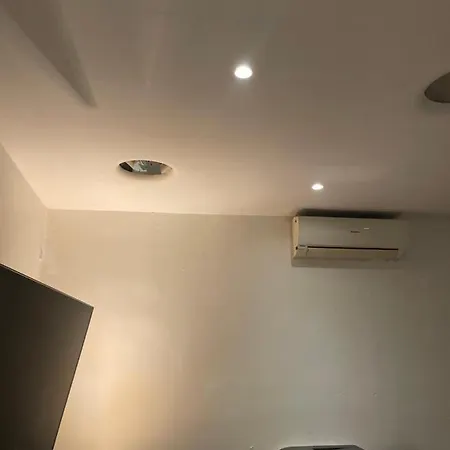 King Size Studio With Shared Bathroom Mailand